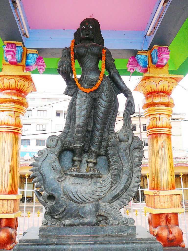 Idol of Goddess Godavari Matha at Pushkara Ghat in Rajahmundry | Rjytimes