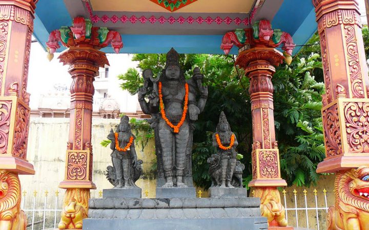 Idols of Lord Vishnu with Goddesses at -pushakar-ghat- in rajahmundry | Rjytimes